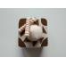 Čokoládová kocka - hračka do detskej kuchynky - Lovely Made Things (hnedá/krémová) - AMS1147